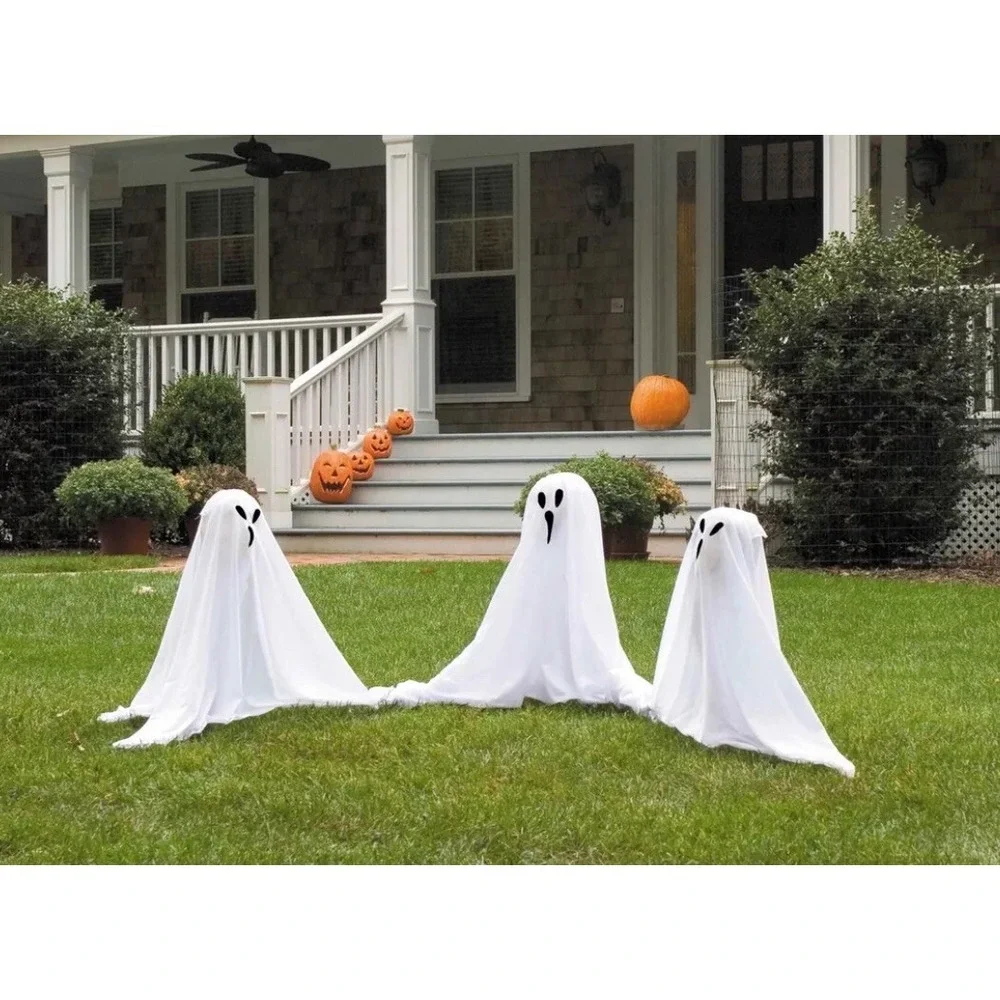 Forum Novelties 3 Small Ghostly Group Decoration 19